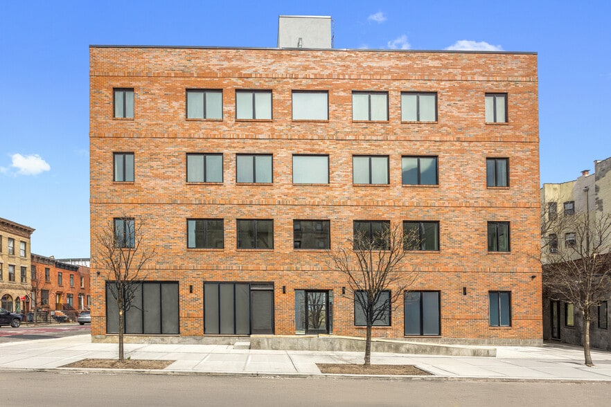 More Photos Of 115 Rogers Ave, Brooklyn Apartments For Lease