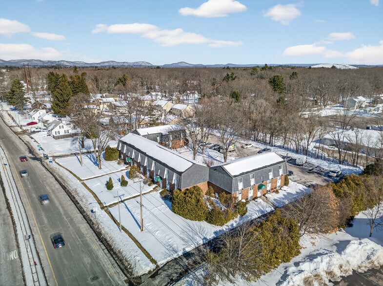 More Photos Of 2053 Memorial Dr, Chicopee Apartments For Sale