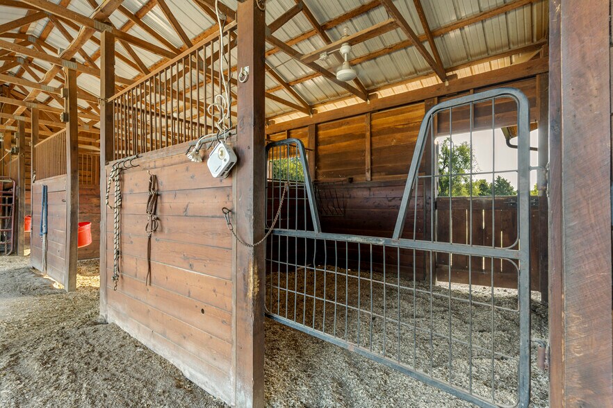 More Photos Of 17220 E Admiral Pl, Tulsa Land For Sale