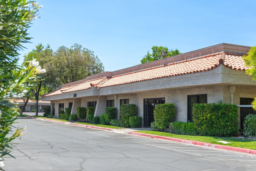 More Photos Of 500 S Rancho Dr, Las Vegas Loft Creative Space For Lease