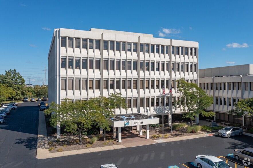 Primary Photo Of 3609 Park East Dr, Beachwood Medical For Lease