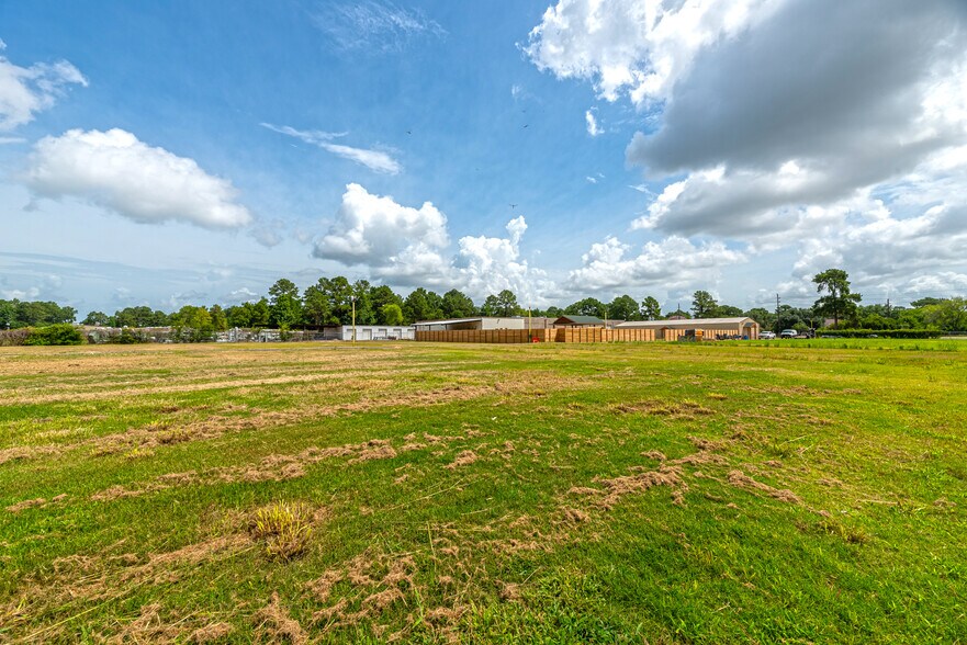 More Photos Of 20519 Rhodes Rd, Spring Lodge Meeting Hall For Sale