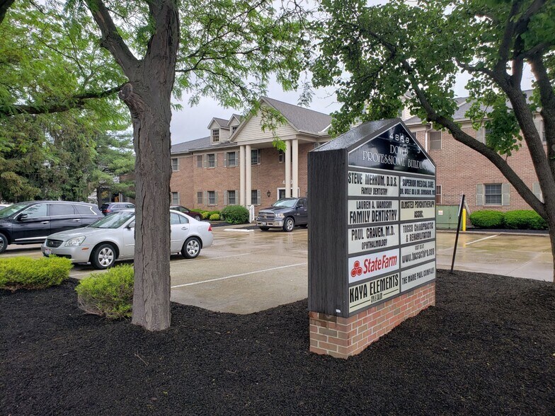 More Photos Of 4859 Dover Center Rd, North Olmsted Medical For Lease