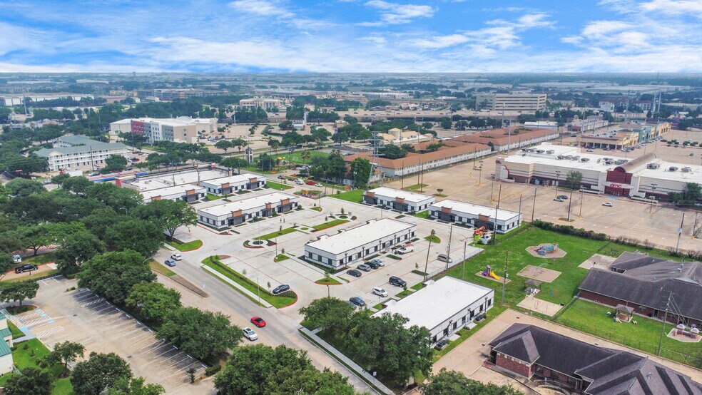 More Photos Of 4807 Sugar Grove Blvd, Stafford Medical For Lease