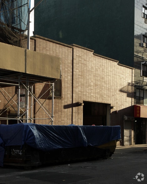 Primary Photo Of 296-298 Broome St, New York Warehouse For Lease