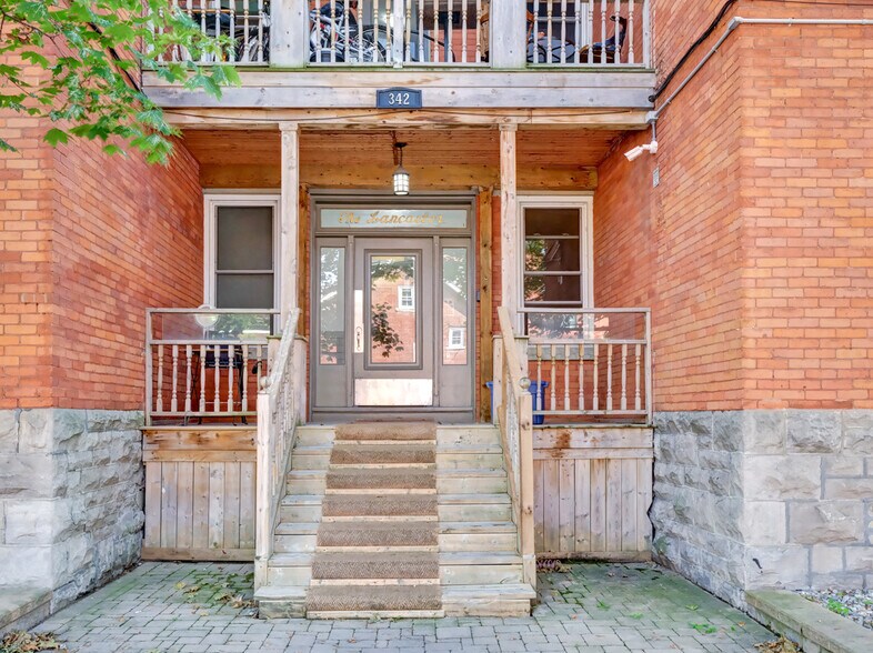 More Photos Of 342 Frank St, Ottawa Apartments For Sale