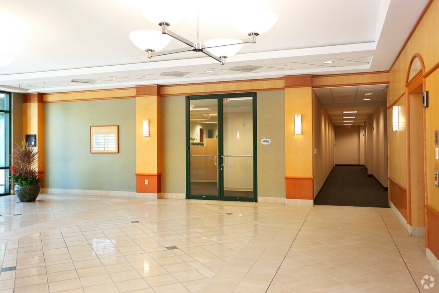 More Photos Of 380 Park Place Blvd, Clearwater Office For Lease