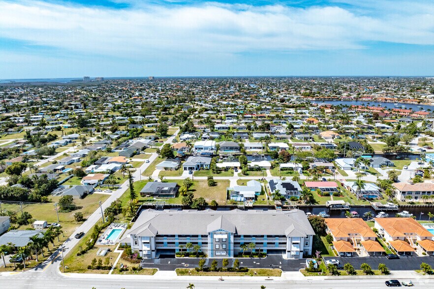 More Photos Of 5126 Coronado Pky, Cape Coral Apartments For Sale