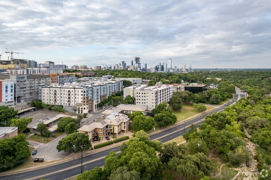 More Photos Of 2520 Longview St, Austin Office For Lease