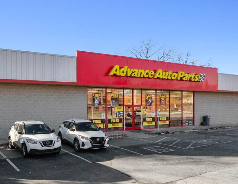 Primary Photo Of 1215 N Detroit St, Warsaw Freestanding For Sale