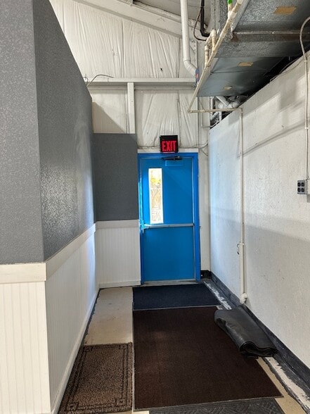 More Photos Of 1465 Cornell Rd, Howard Warehouse For Sale