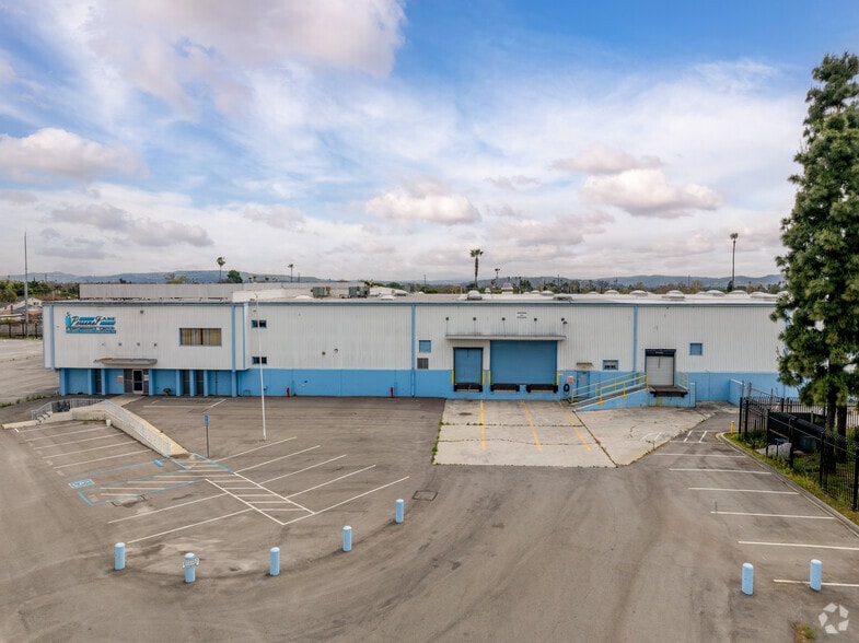 More Photos Of 13290 E Daum Dr, City of Industry Manufacturing For Lease