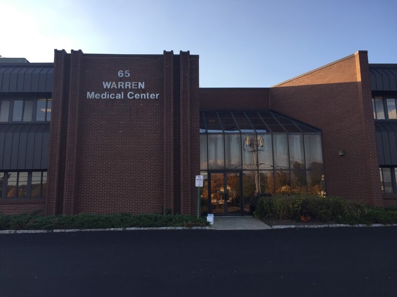 More Photos Of 65 Mountain Blvd, Warren Medical For Sale