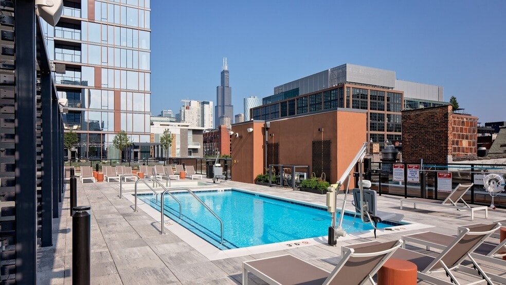 More Photos Of 161 N May St, Chicago Apartments For Lease