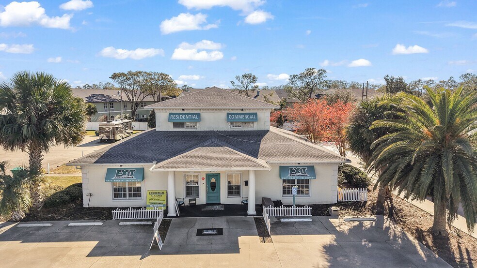 Primary Photo Of 18610 US Highway 441, Mount Dora Office For Lease