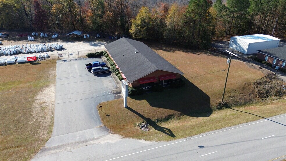 Primary Photo Of 1220 East Blvd, Chesterfield Showroom For Lease
