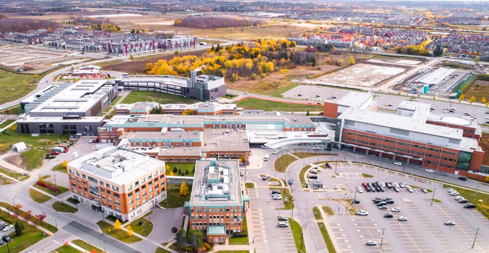 More Photos Of 377 Church St, Markham Medical For Lease