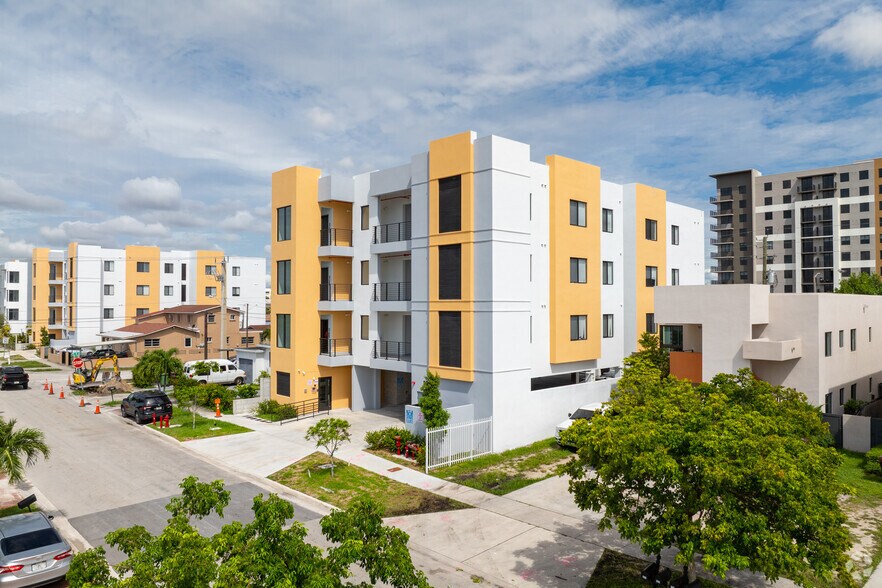 Primary Photo Of 909 E 24th St, Hialeah Apartments For Sale