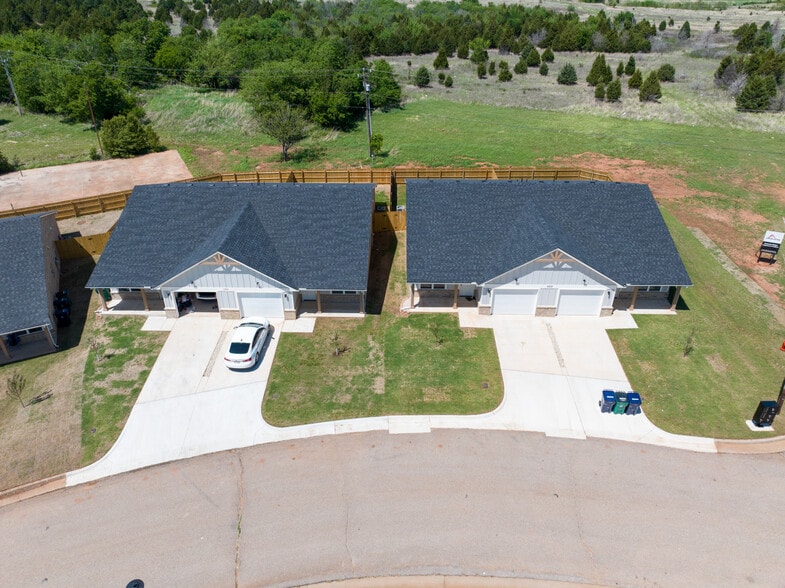 More Photos Of 11501 N Oklahoma Ave, Oklahoma City Apartments For Sale