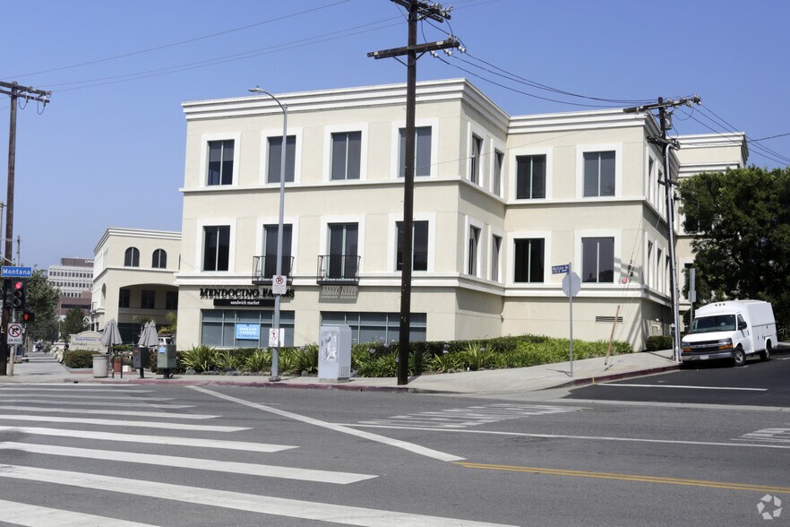 More Photos Of 11911 San Vicente Blvd, Los Angeles Office For Lease