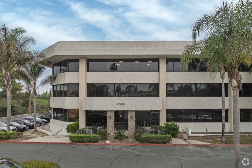 More Photos Of 17315 Studebaker Rd, Cerritos Unknown For Lease