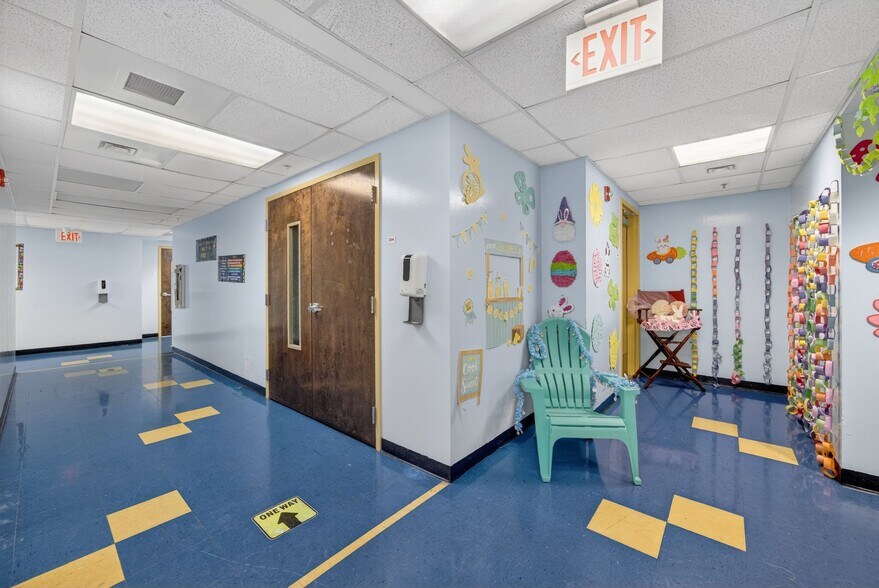 More Photos Of 713 W Palm Dr, Florida City Schools For Sale