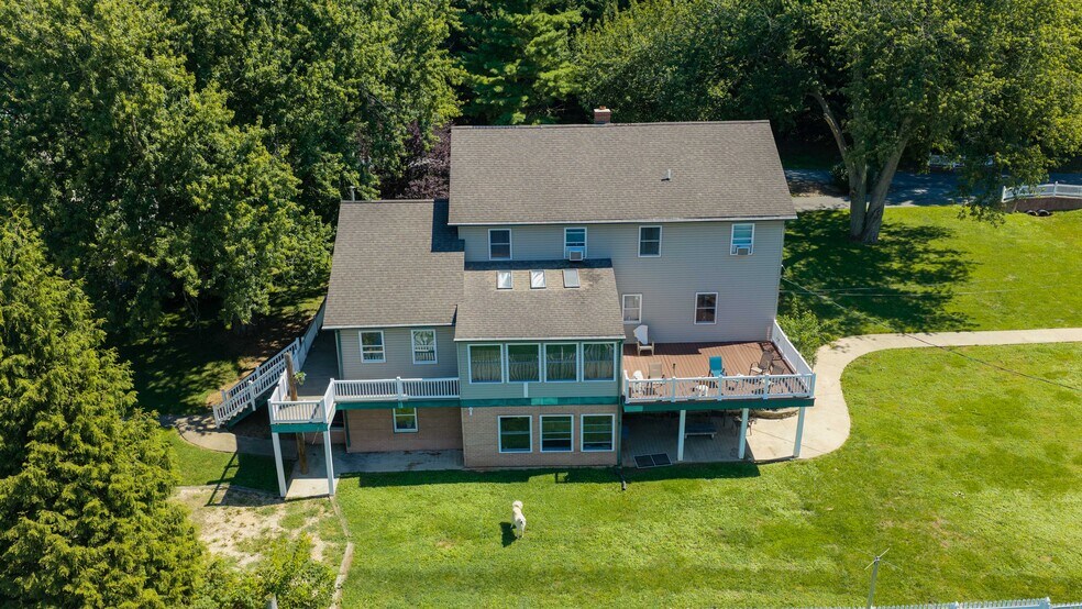 More Photos Of 197 Pencroft Dr N, Holtwood Industrial For Sale