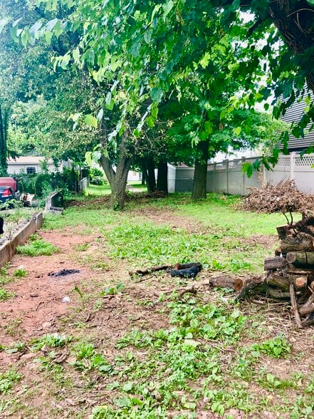 More Photos Of 612 S Broad St, Elizabeth Storefront Retail Residential For Sale