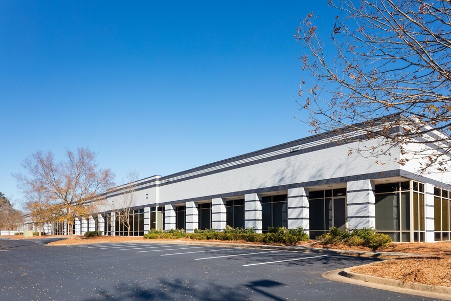 More Photos Of 1130 Hurricane Shoals Rd, Lawrenceville Medical For Lease