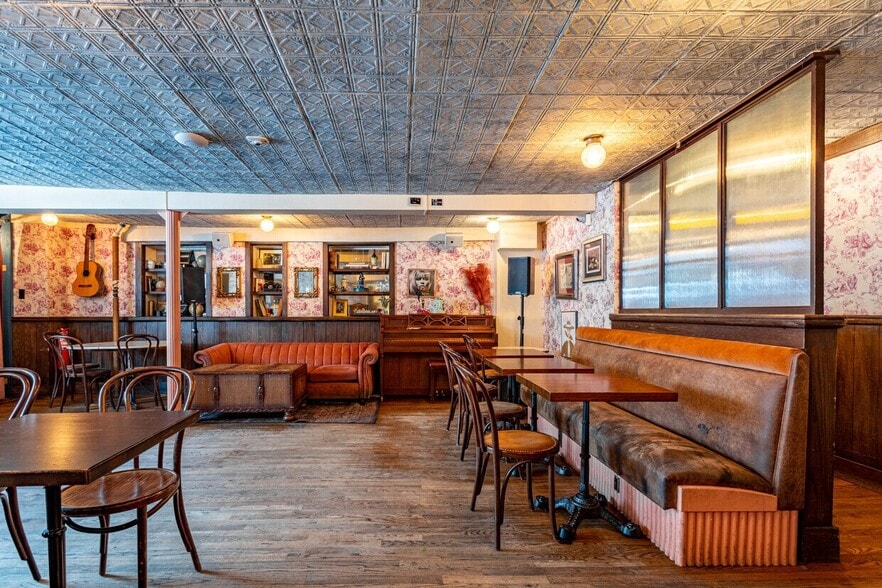 More Photos Of 41 Saint Marks Pl, New York Apartments For Lease