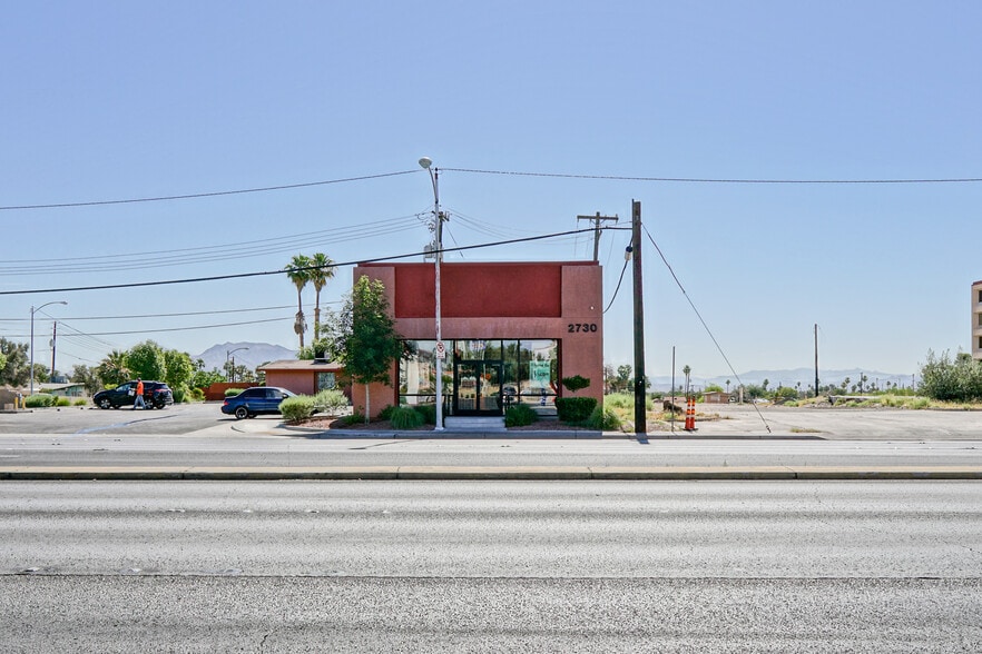 More Photos Of , Las Vegas General Retail For Sale