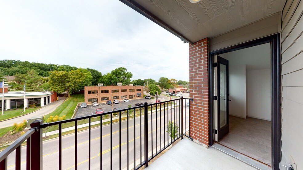 More Photos Of 6115 Nieman Rd, Shawnee Apartments For Sale
