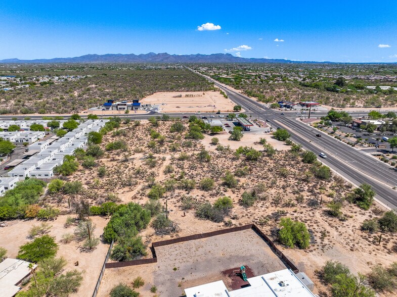 More Photos Of 8305 Thornydale Rd, Tucson Land For Lease