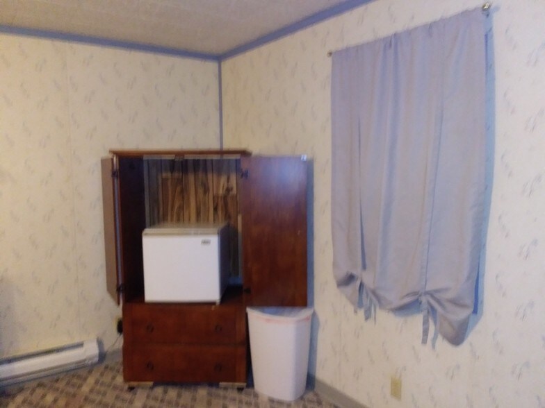 More Photos Of 1521 1st Ave NW, Great Falls Hotel For Sale