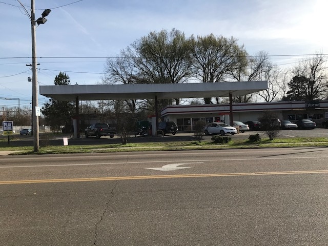 More Photos Of 2771 Park Ave, Memphis Convenience Store For Sale