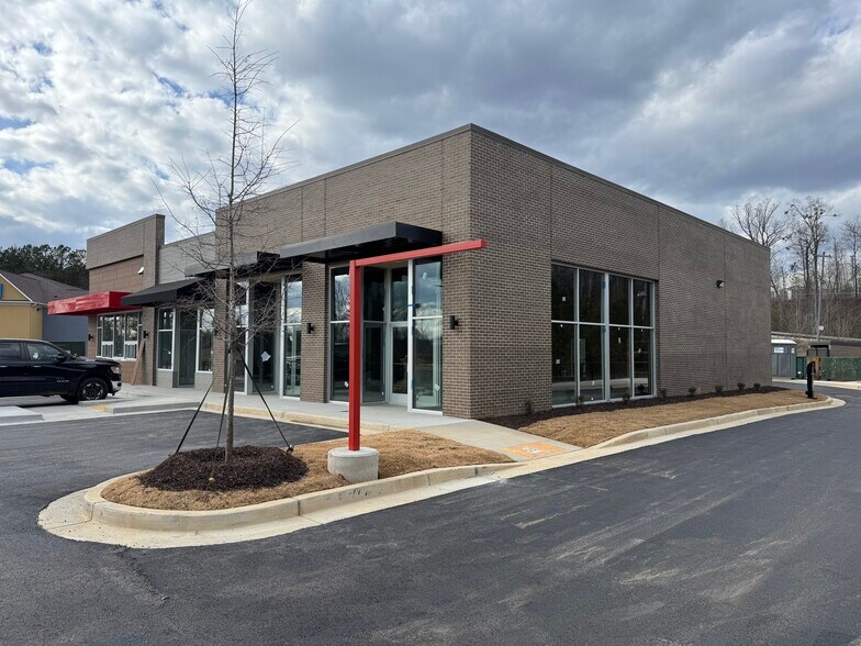More Photos Of 83 N Georgia Ave, Dawsonville Restaurant For Lease