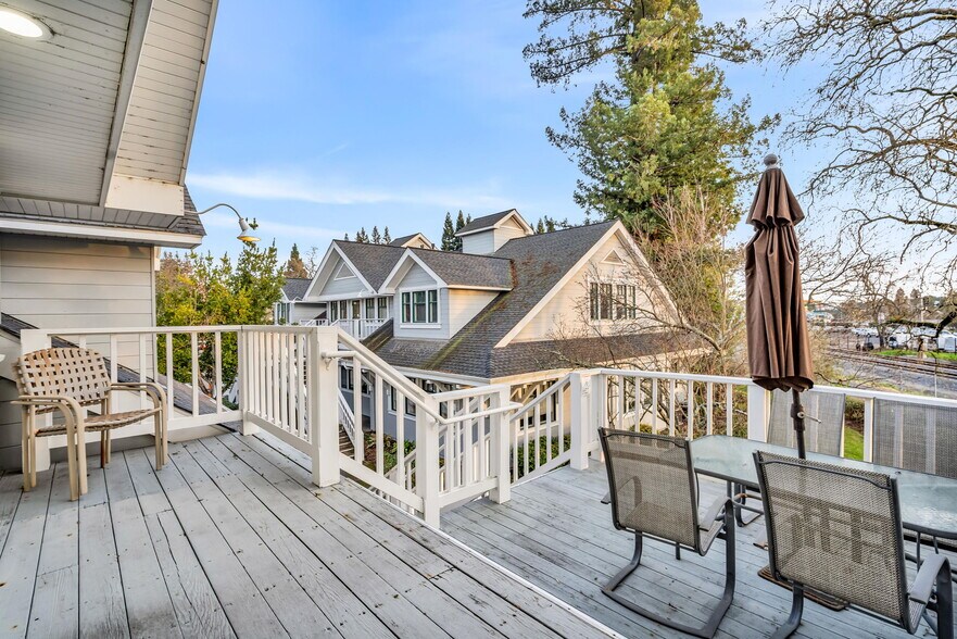 More Photos Of 418 Aviation Blvd, Santa Rosa Medical For Sale