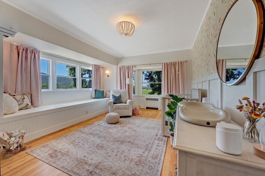 More Photos Of 125 Cristo Ln, Santa Rosa Specialty For Sale