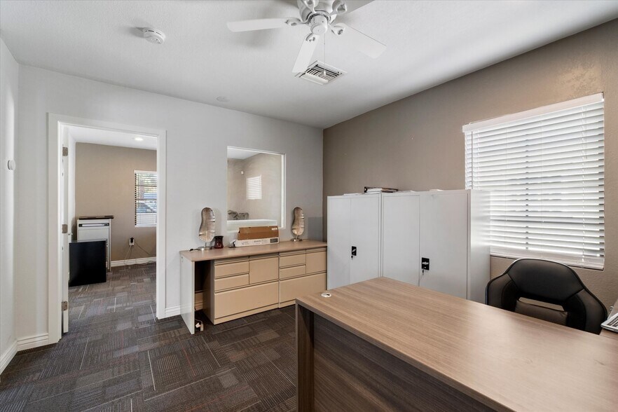 More Photos Of 314 E Thomas Rd, Phoenix Office For Lease