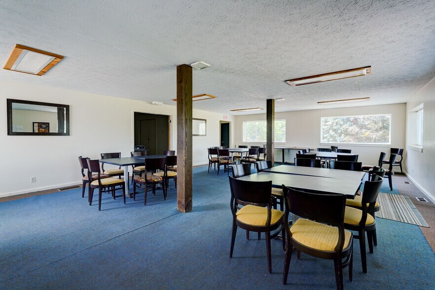 More Photos Of 1450 Brace Rd, Victor Golf Course Driving Range For Sale