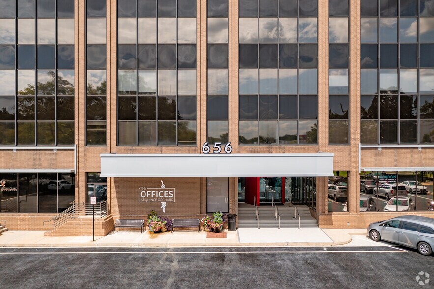 656 Quince Orchard Rd, Gaithersburg, MD 20878 Office For Lease
