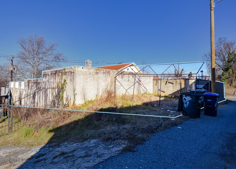 More Photos Of , Washington General Retail For Sale