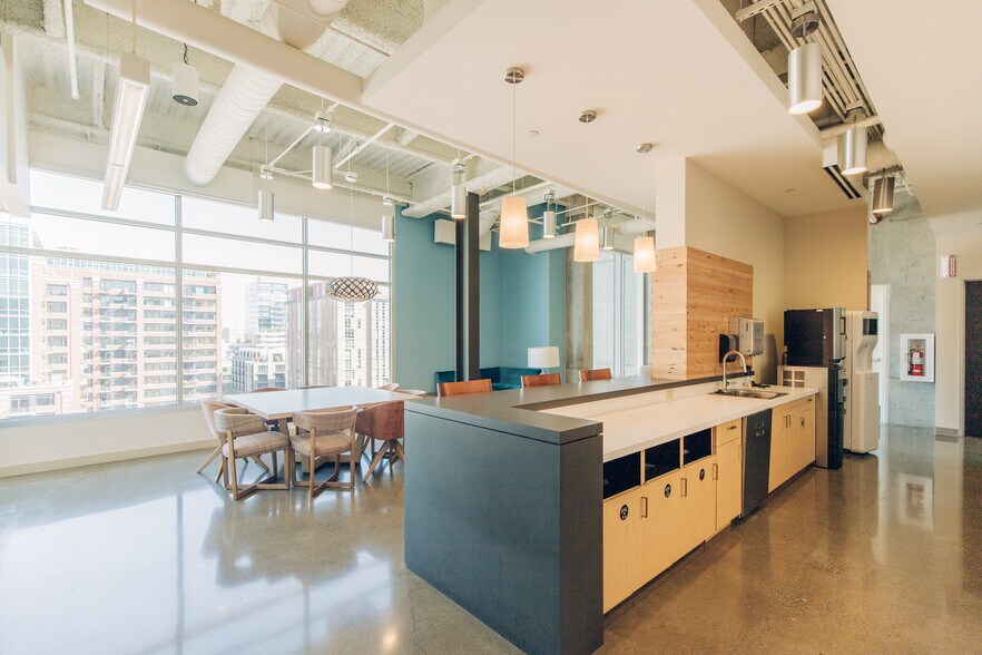 More Photos Of 1400 NW Northrup St, Portland Office For Lease