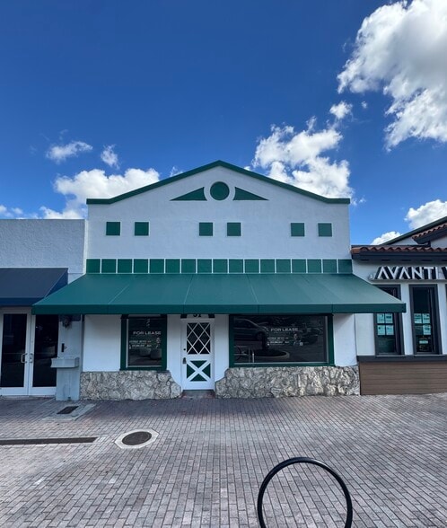 Primary Photo Of 51 N Krome Ave, Homestead General Retail For Lease