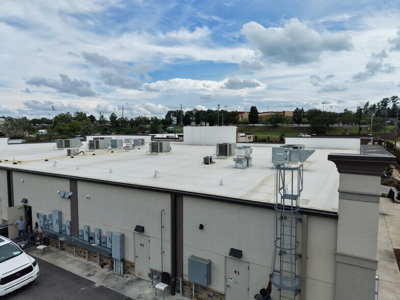 More Photos Of 1212 Gatewood Drive, Auburn General Retail For Lease