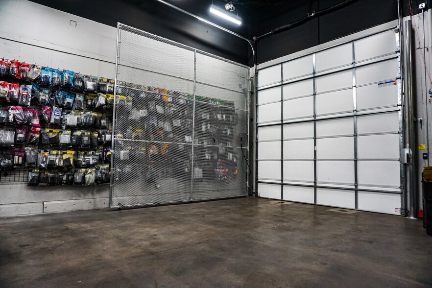 More Photos Of 7561 E Baseline Rd, Mesa Freestanding For Lease