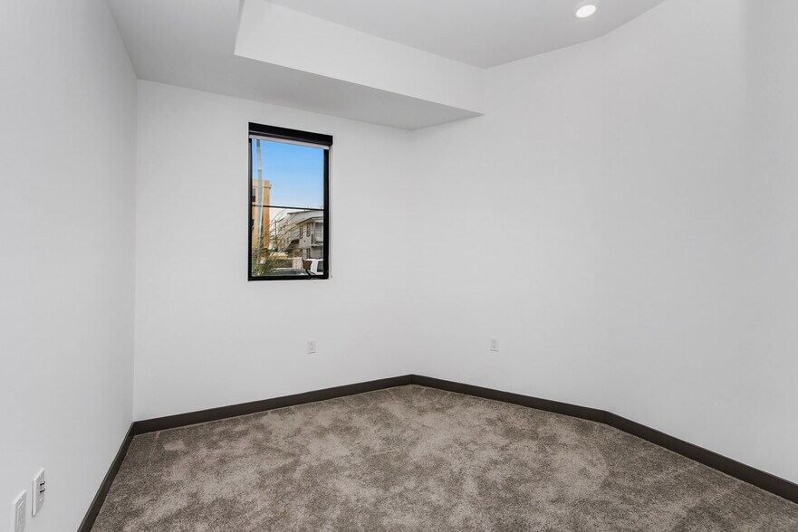More Photos Of 644 N Normandie Ave, Los Angeles Apartments For Sale