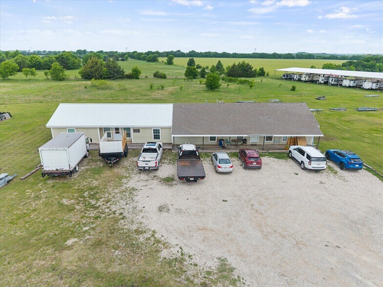 More Photos Of 1101 Willy Vester Rd, Van Alstyne Warehouse For Sale