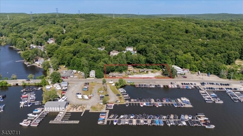 More Photos Of 148 Route 181, Lake Hopatcong Apartments For Sale