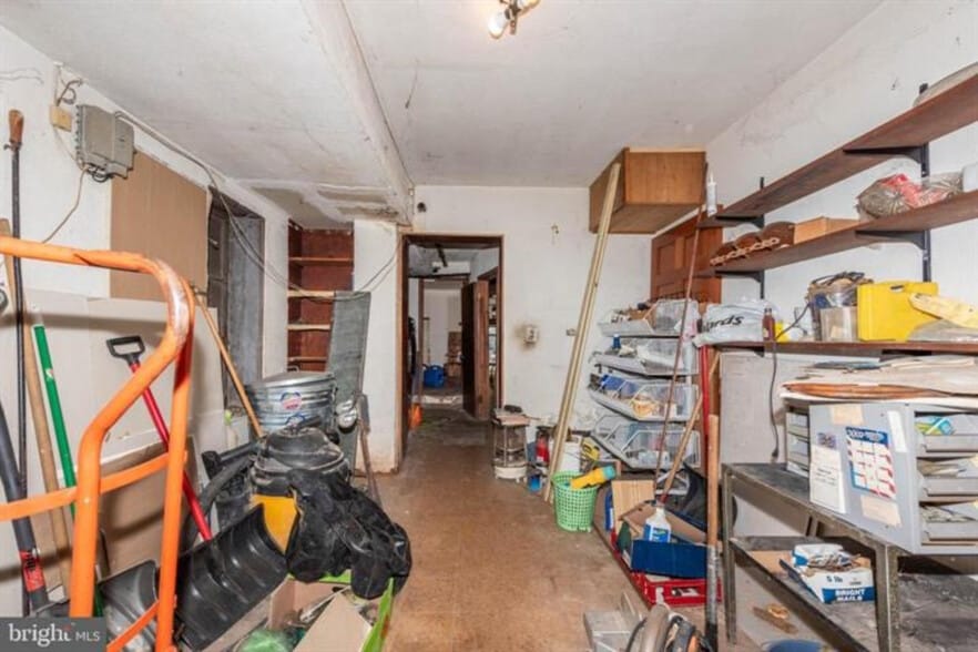 More Photos Of 212 W Saratoga St, Baltimore Storefront Retail Residential For Sale